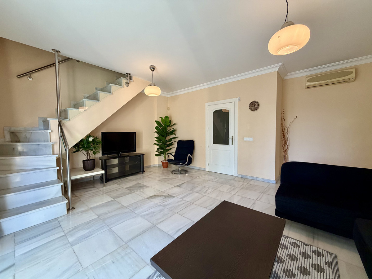 2 Bedroom Apartment for Sale in Estepona — 5