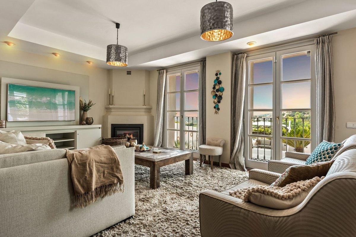 5 Bedroom Villa for Sale in La Heredia — 3