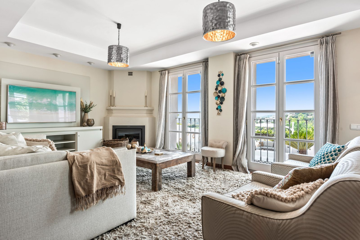 5 Bedroom Villa for Sale in La Heredia — 4