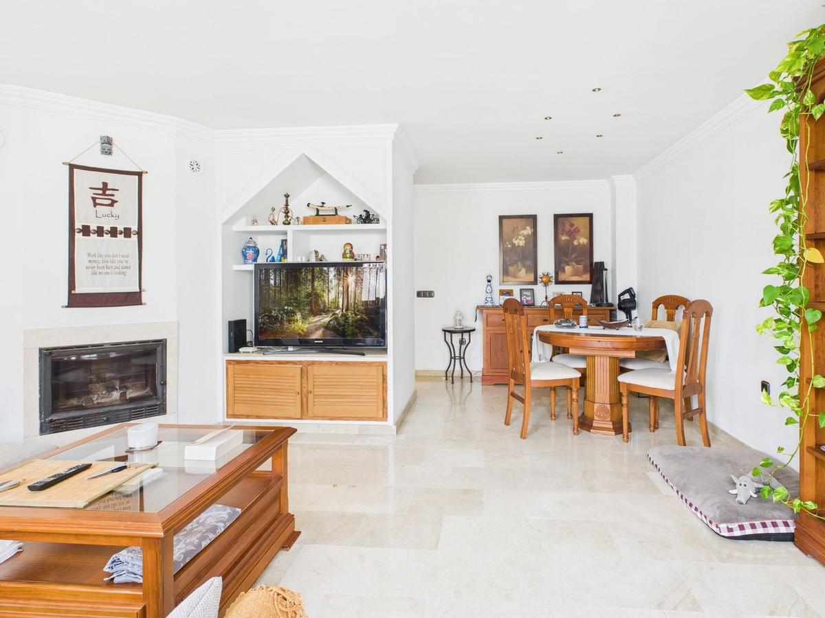 3 Bedroom Villa for Sale in Estepona — 4