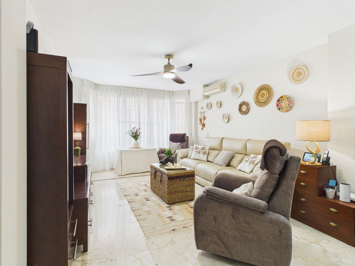 2 Bedroom Apartment for Sale in Estepona — 2