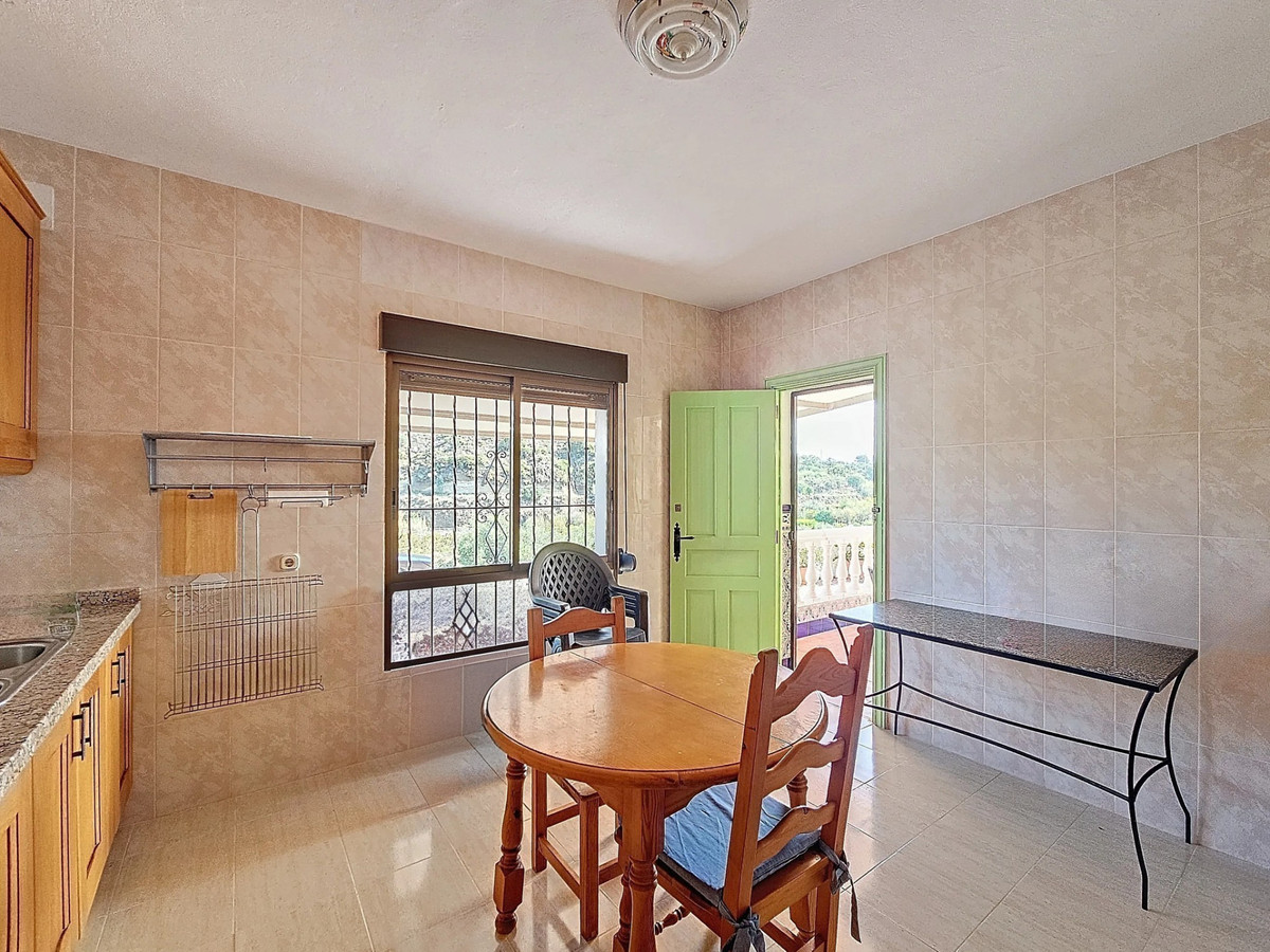 3 Bedroom Villa for Sale in El Padron — 4