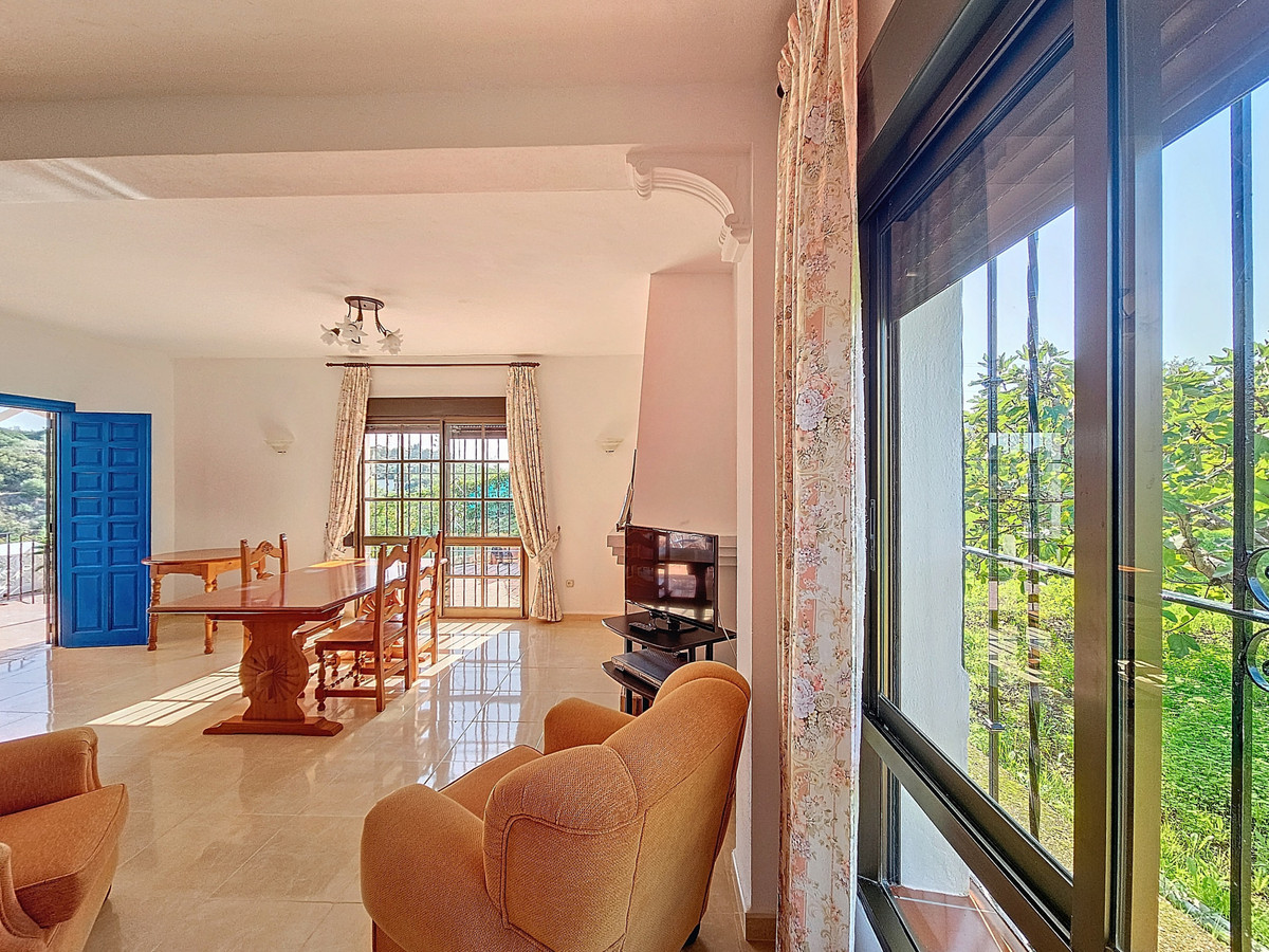 3 Bedroom Villa for Sale in El Padron — 6