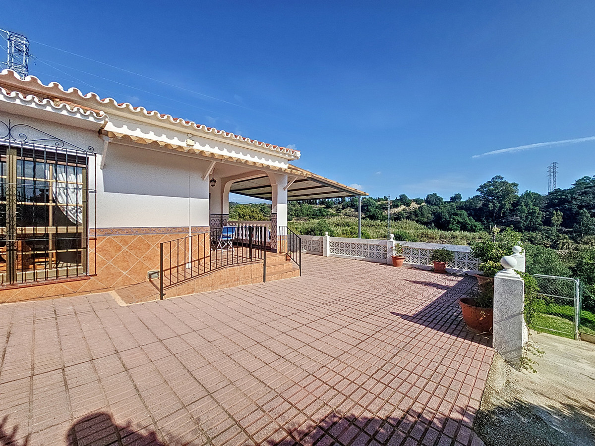 3 Bedroom Villa for Sale in El Padron — 8