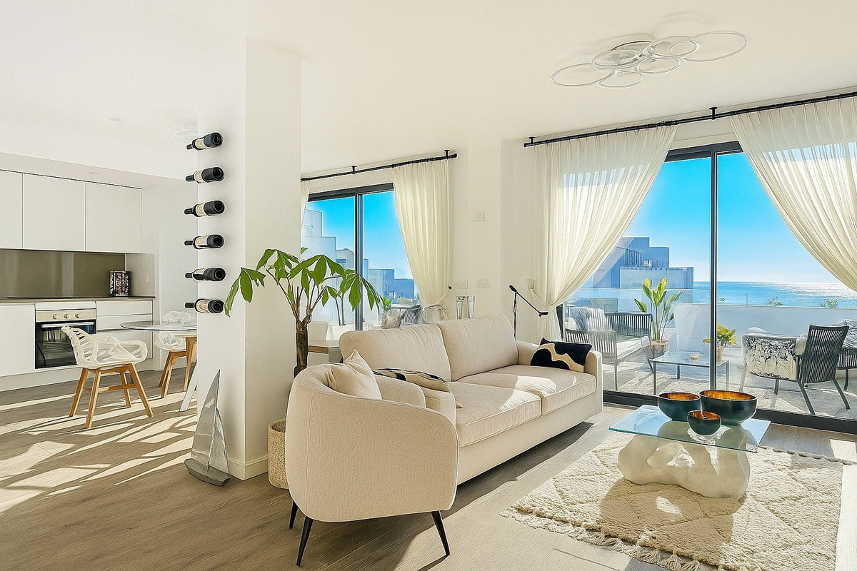 2 Bedroom Apartment for Sale in Estepona — 2