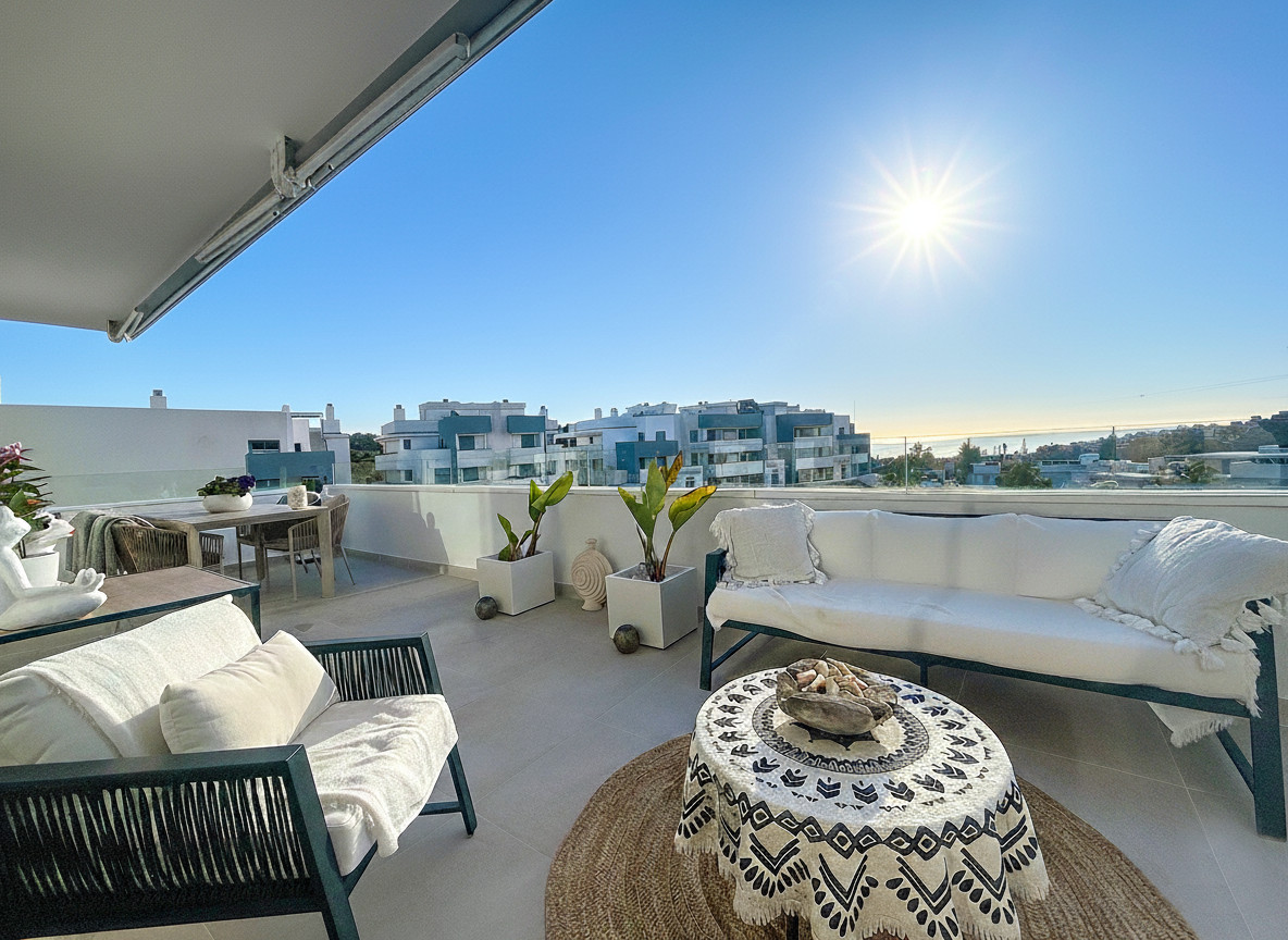 2 Bedroom Apartment for Sale in Estepona — 5