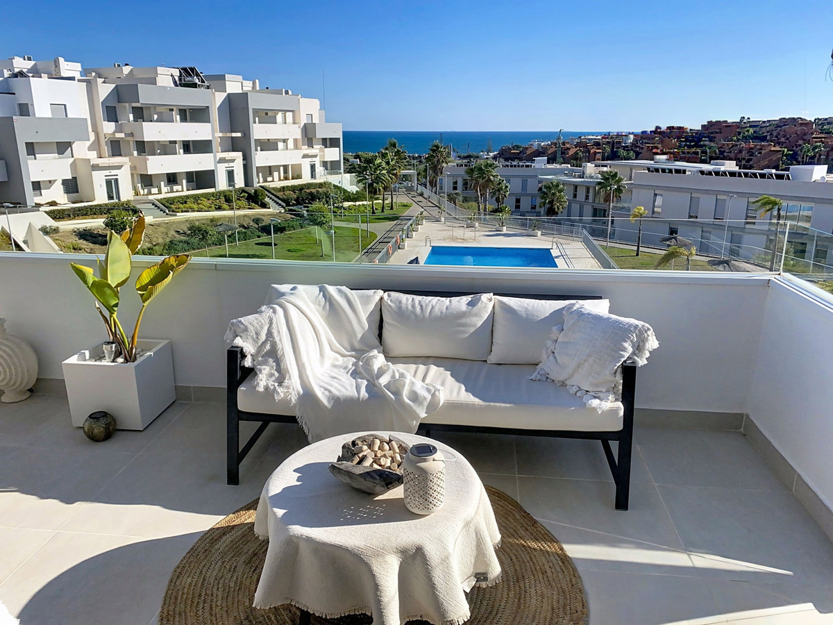 2 Bedroom Apartment for Sale in Estepona — 7