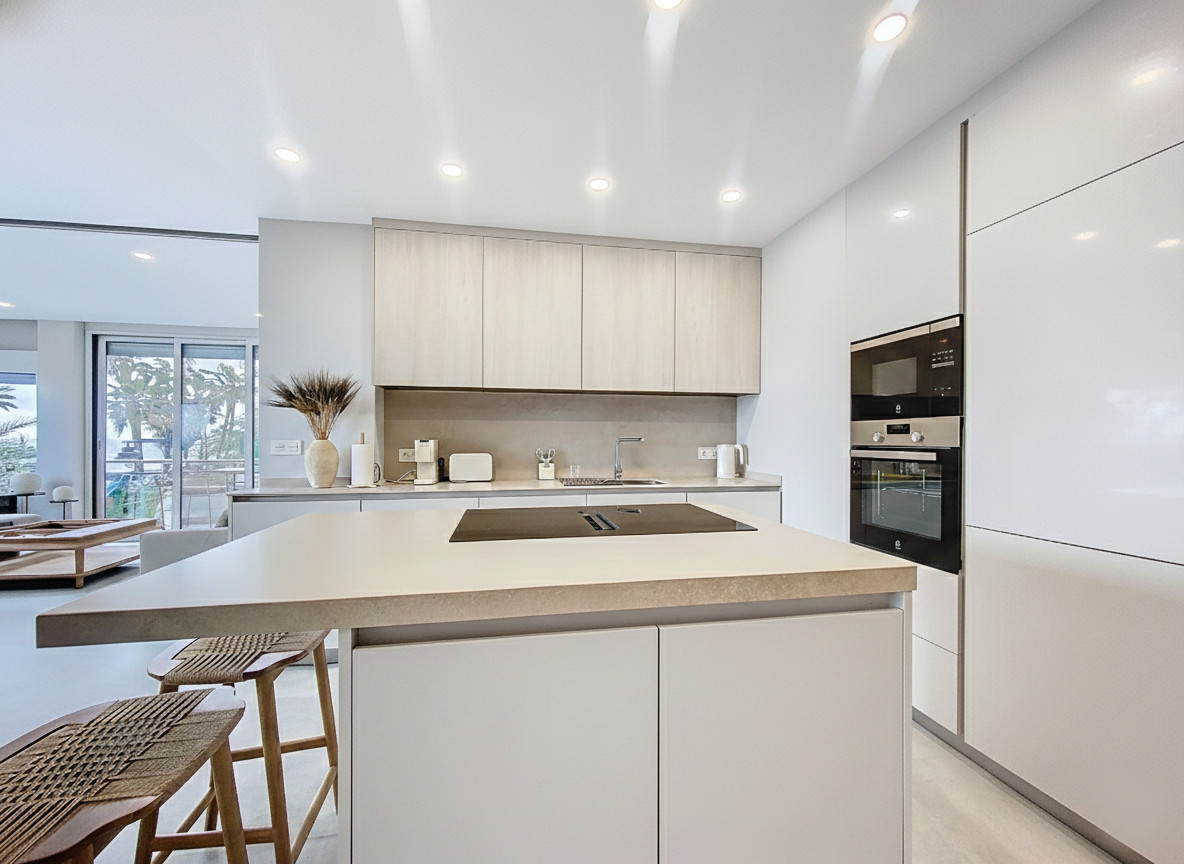 2 Bedroom Apartment for Sale in Estepona — 7