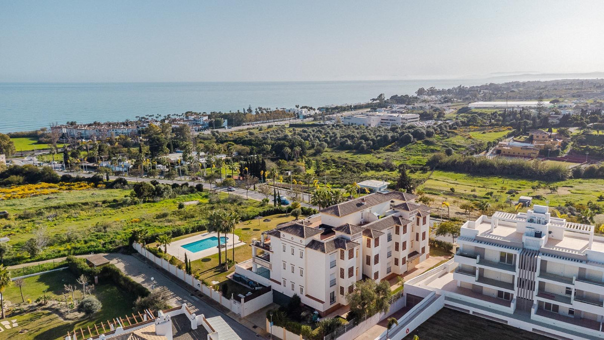2 Bedroom Apartment for Sale in Selwo — 3