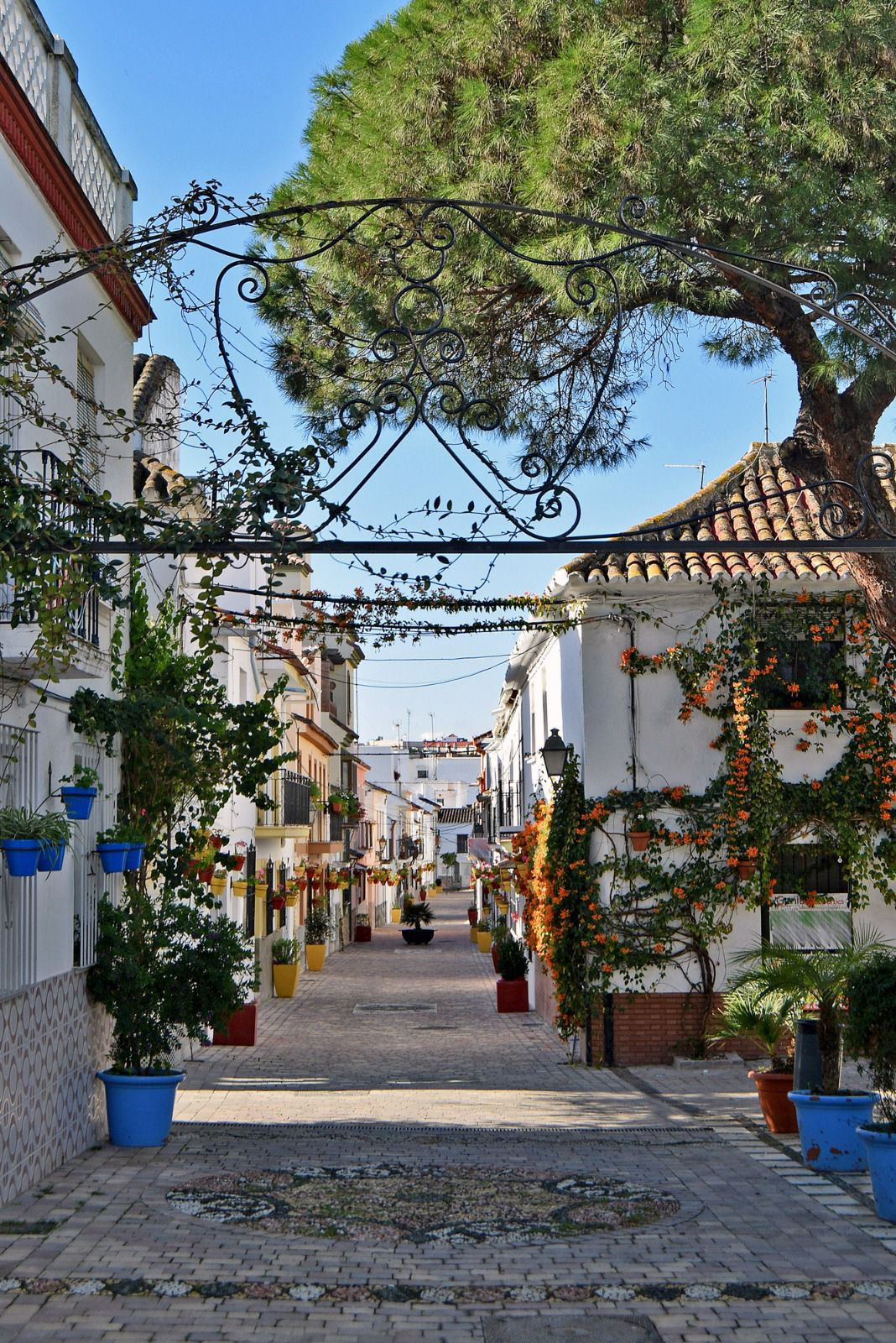 3 Bedroom Apartment for Sale in Estepona — 3