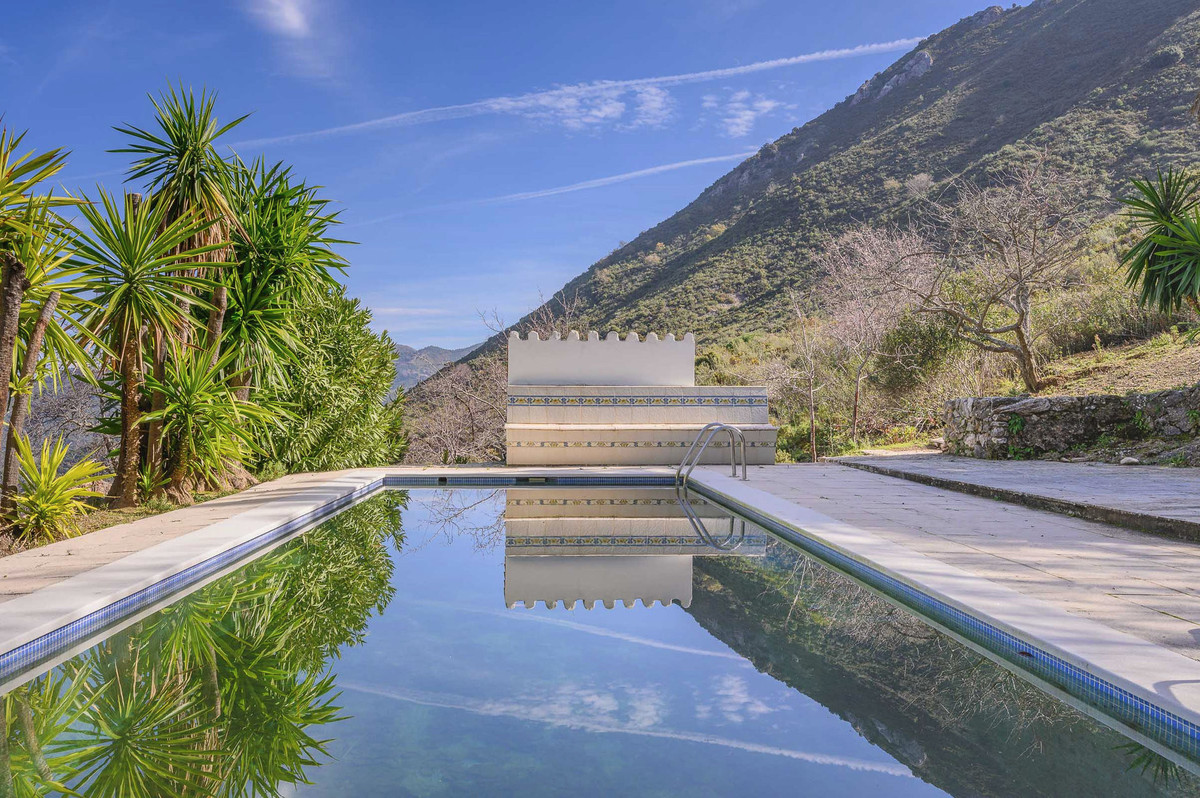 8 Bedroom Villa for Sale in Ojén — 3