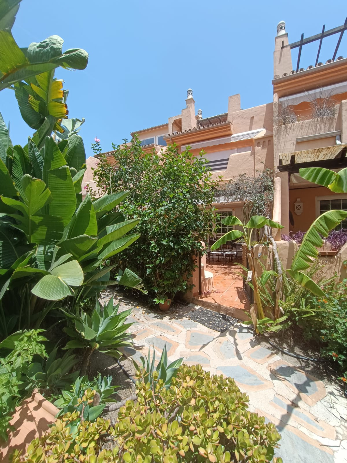 3 Bedroom Villa for Sale in Nagüeles — 8