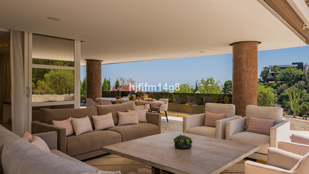 5 Bedroom Villa for Sale in La Quinta — 5