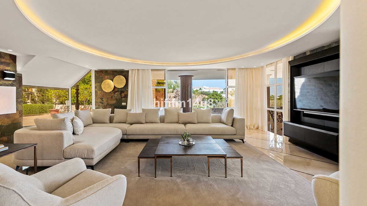 5 Bedroom Villa for Sale in La Quinta — 6