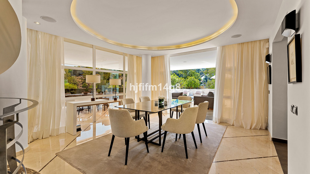 5 Bedroom Villa for Sale in La Quinta — 8