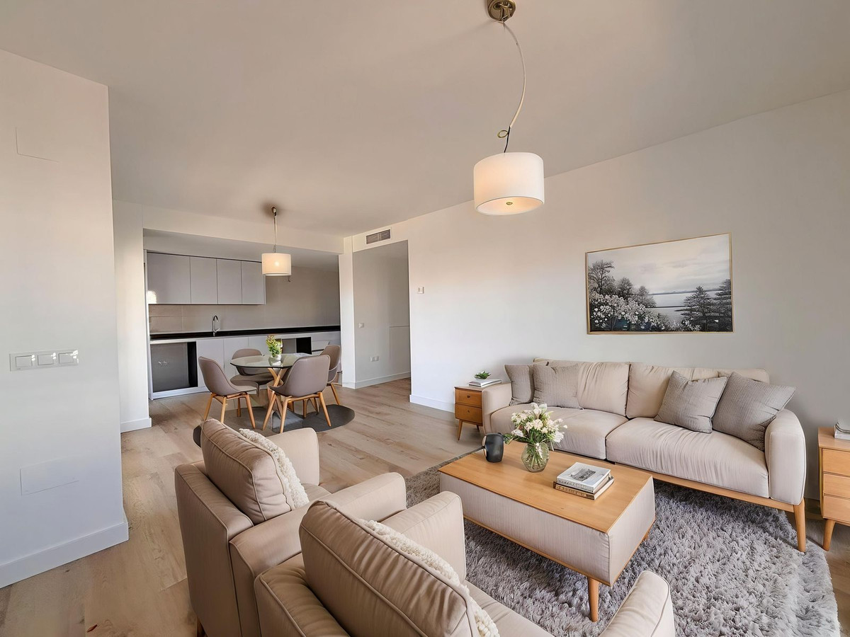 3 Bedroom Apartment for Sale in Nueva Andalucía — 4