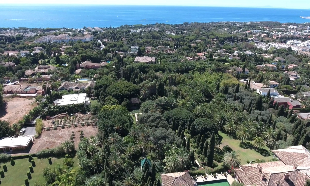 Plot for Sale in The Golden Mile — 9