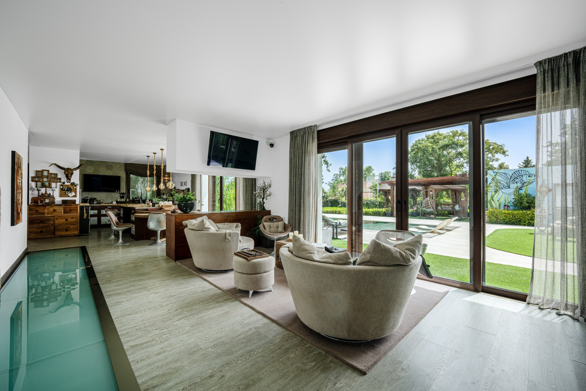 5 Bedroom Villa for Sale in Benahavís — 6