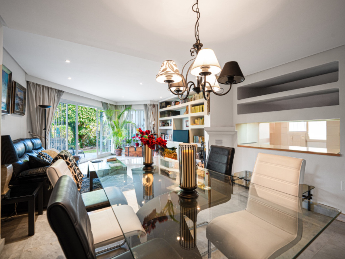 3 Bedroom Villa for Sale in Sierra Blanca — 5