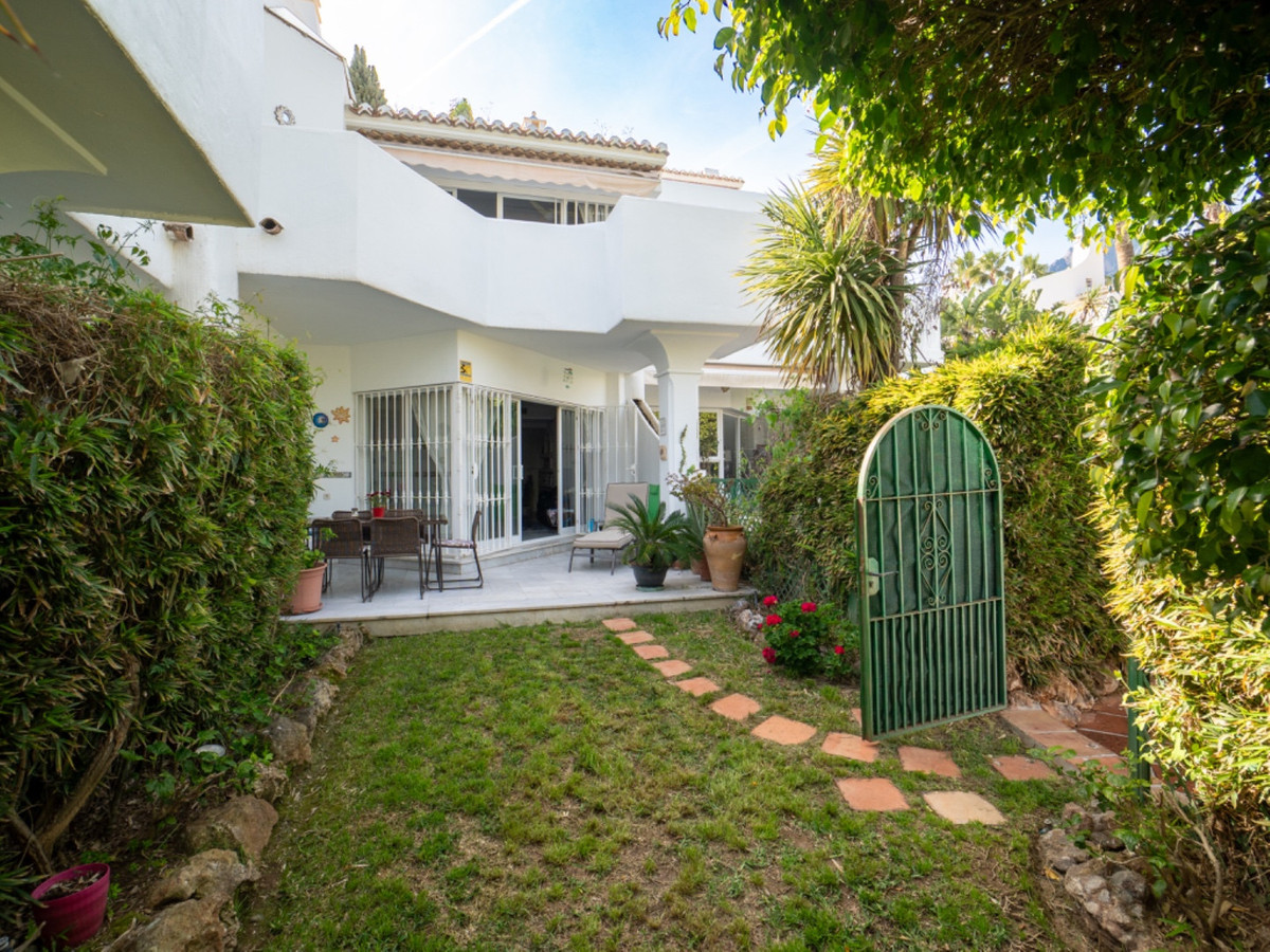 3 Bedroom Villa for Sale in Sierra Blanca — 6