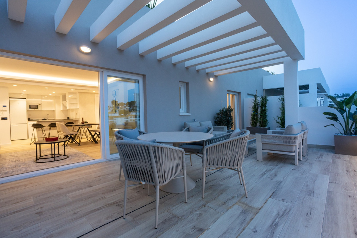 2 Bedroom Apartment for Sale in Nueva Andalucía — 9