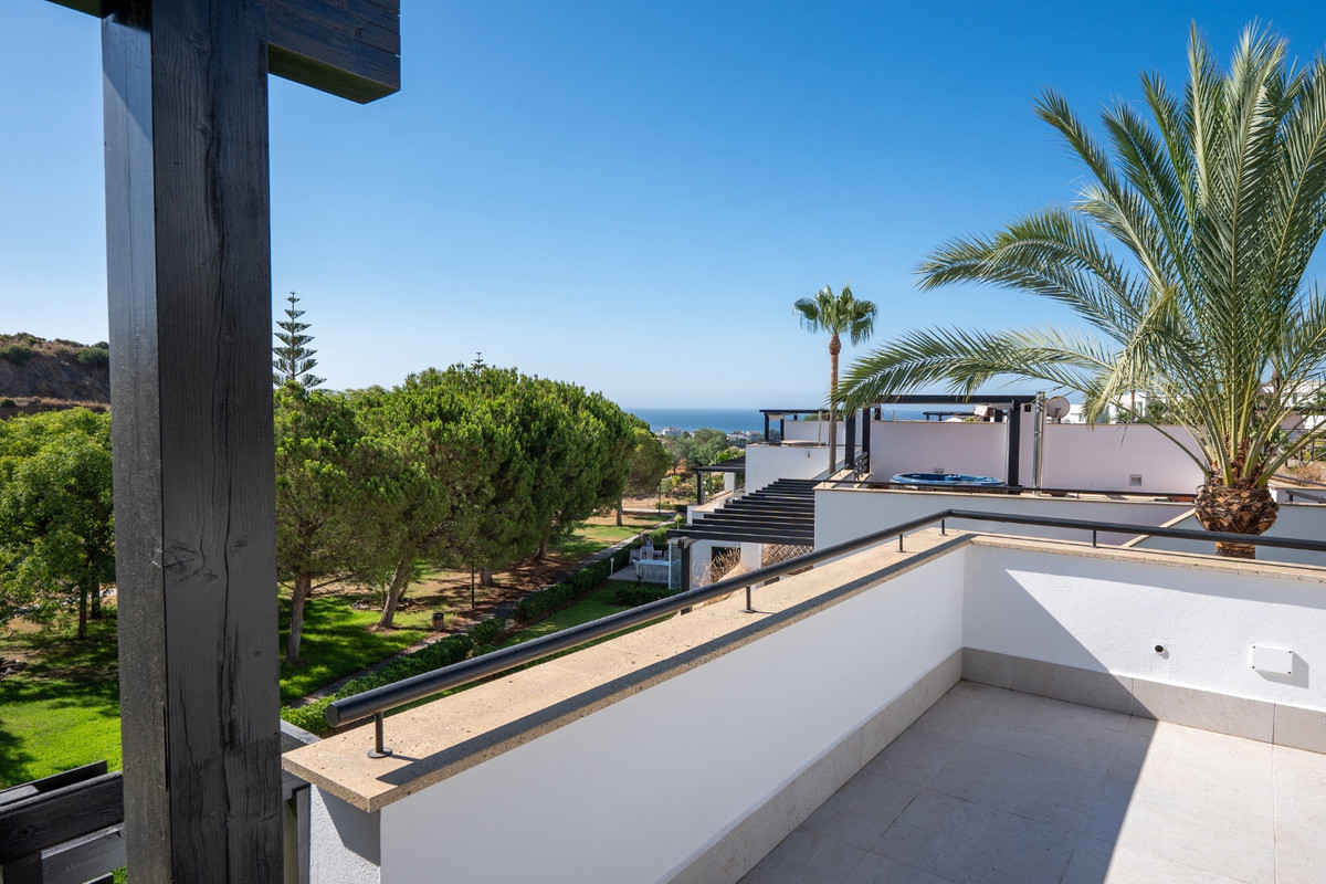 3 Bedroom Villa for Sale in Marbella — 3