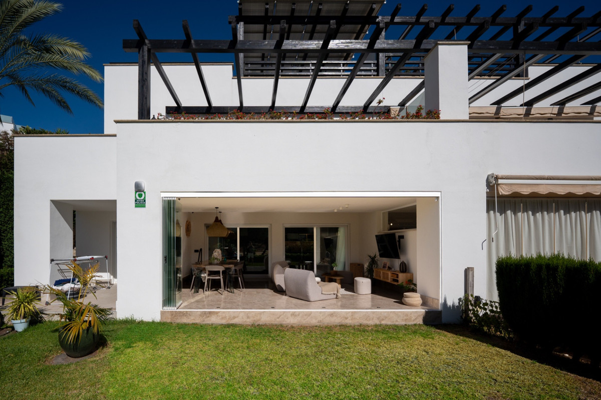 3 Bedroom Villa for Sale in Marbella — 6