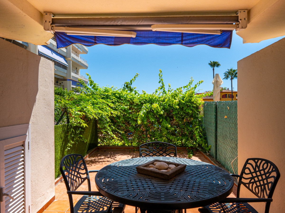 1 Bedroom Apartment for Sale in Marbella — 3
