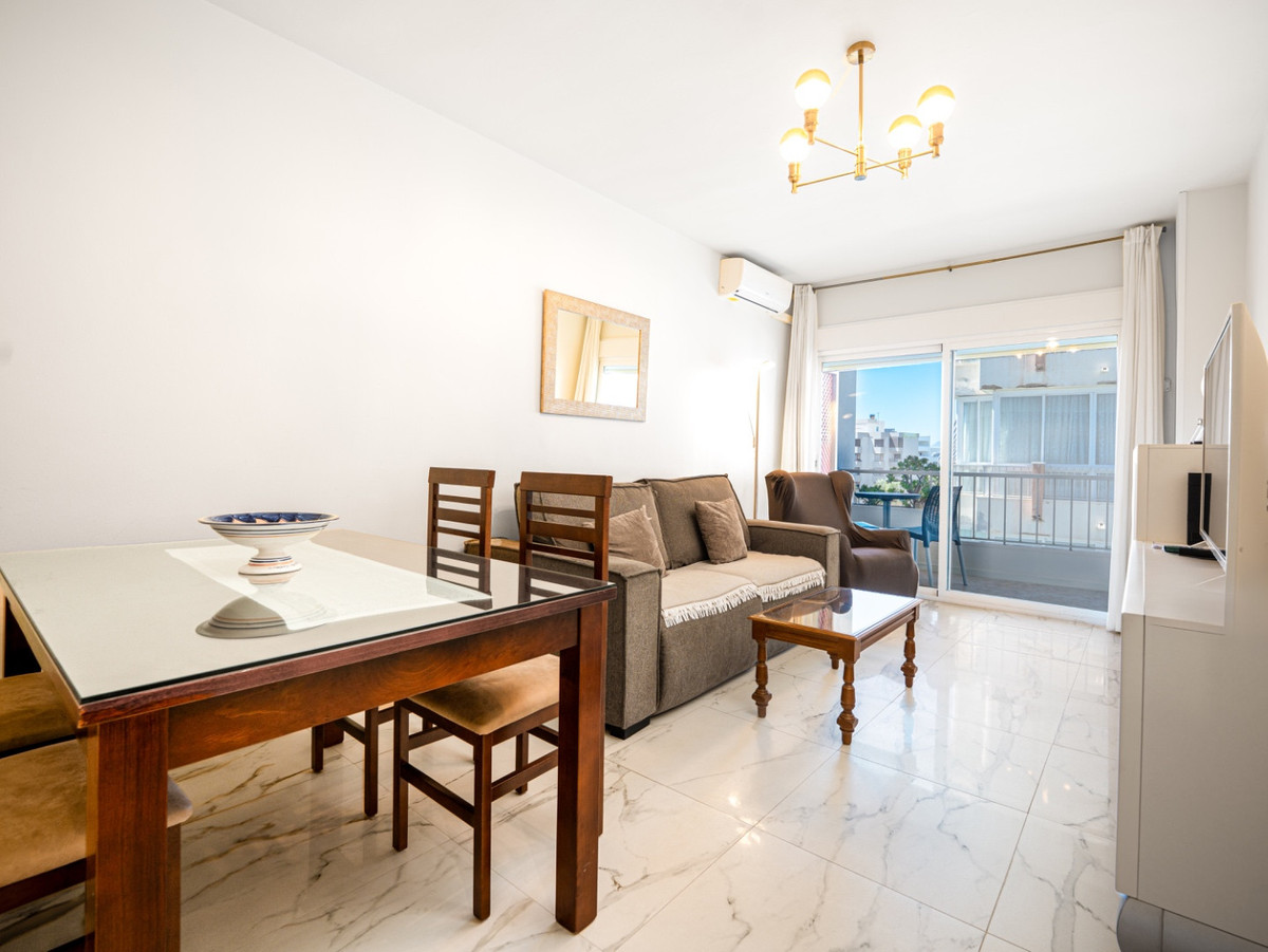 1 Bedroom Apartment for Sale in Marbella — 2