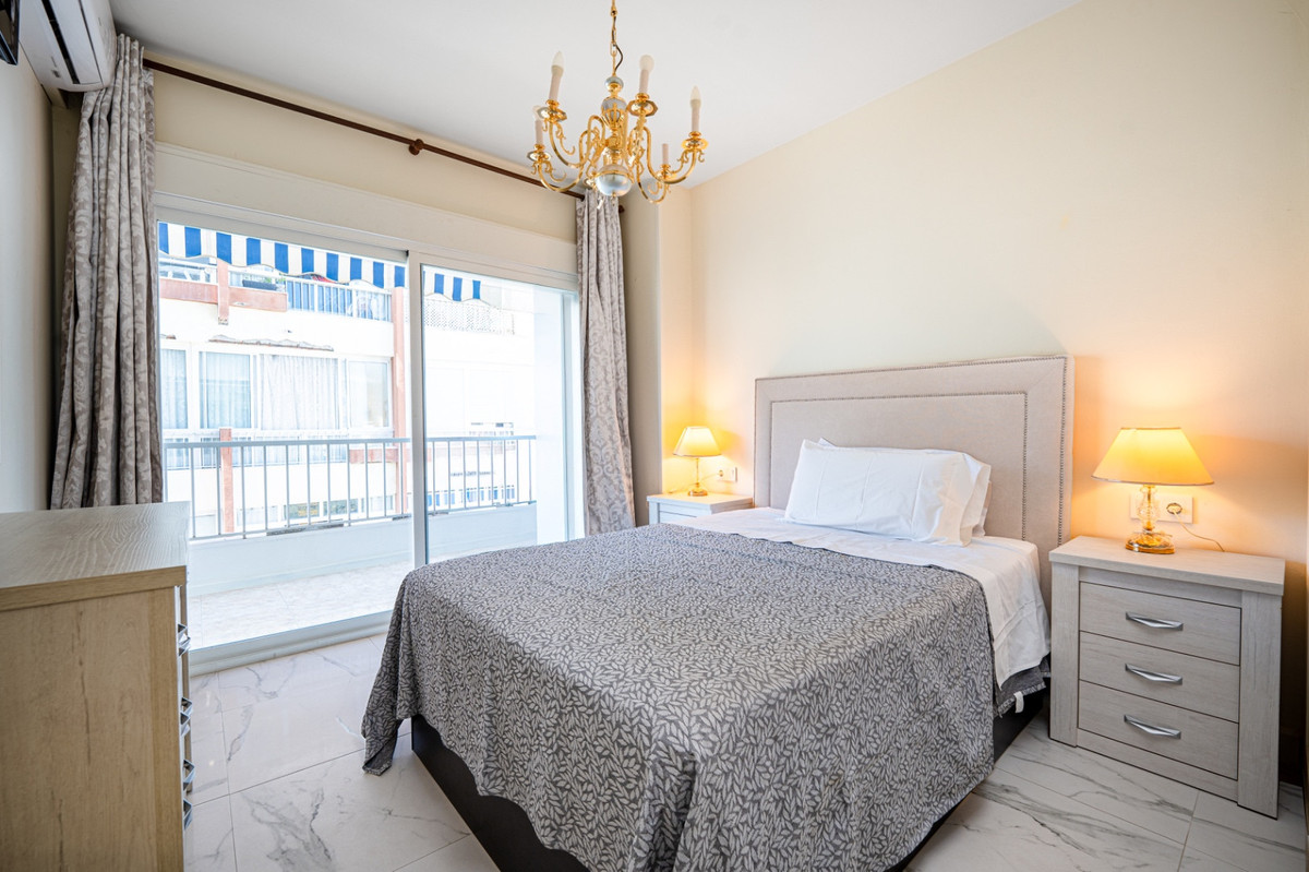 1 Bedroom Apartment for Sale in Marbella — 4