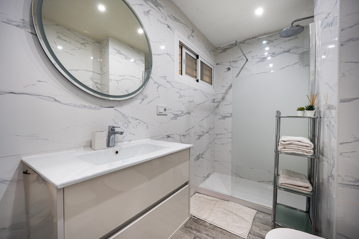 1 Bedroom Apartment for Sale in Marbella — 7