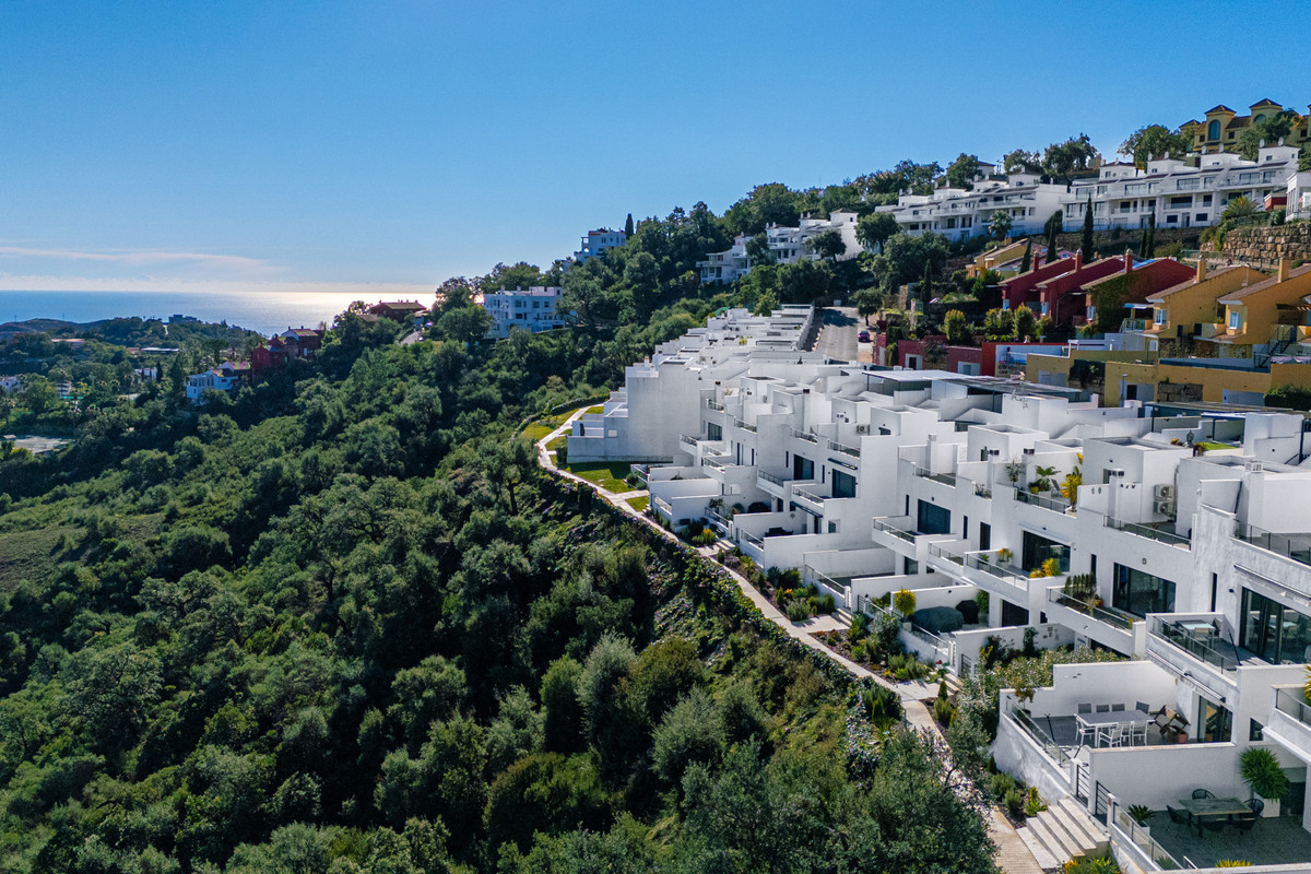 3 Bedroom Villa for Sale in Marbella — 5