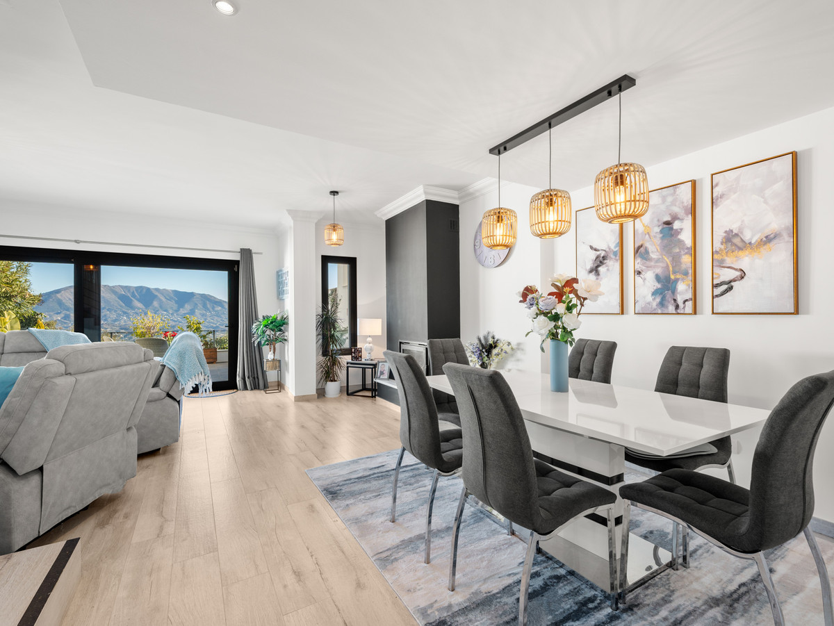 3 Bedroom Villa for Sale in Marbella — view 10