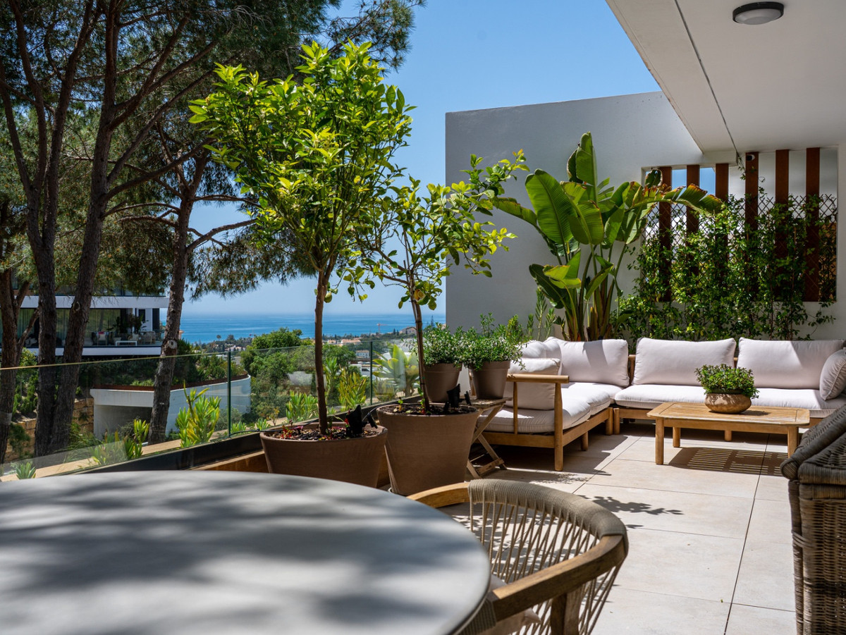 3 Bedroom Apartment for Sale in Marbella — 2