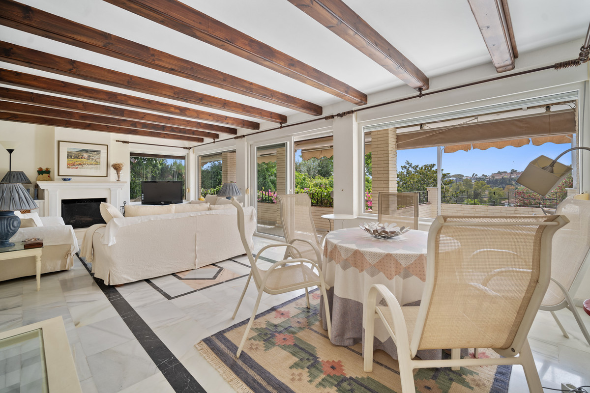 4 Bedroom Villa for Sale in Guadalmina Alta — 7