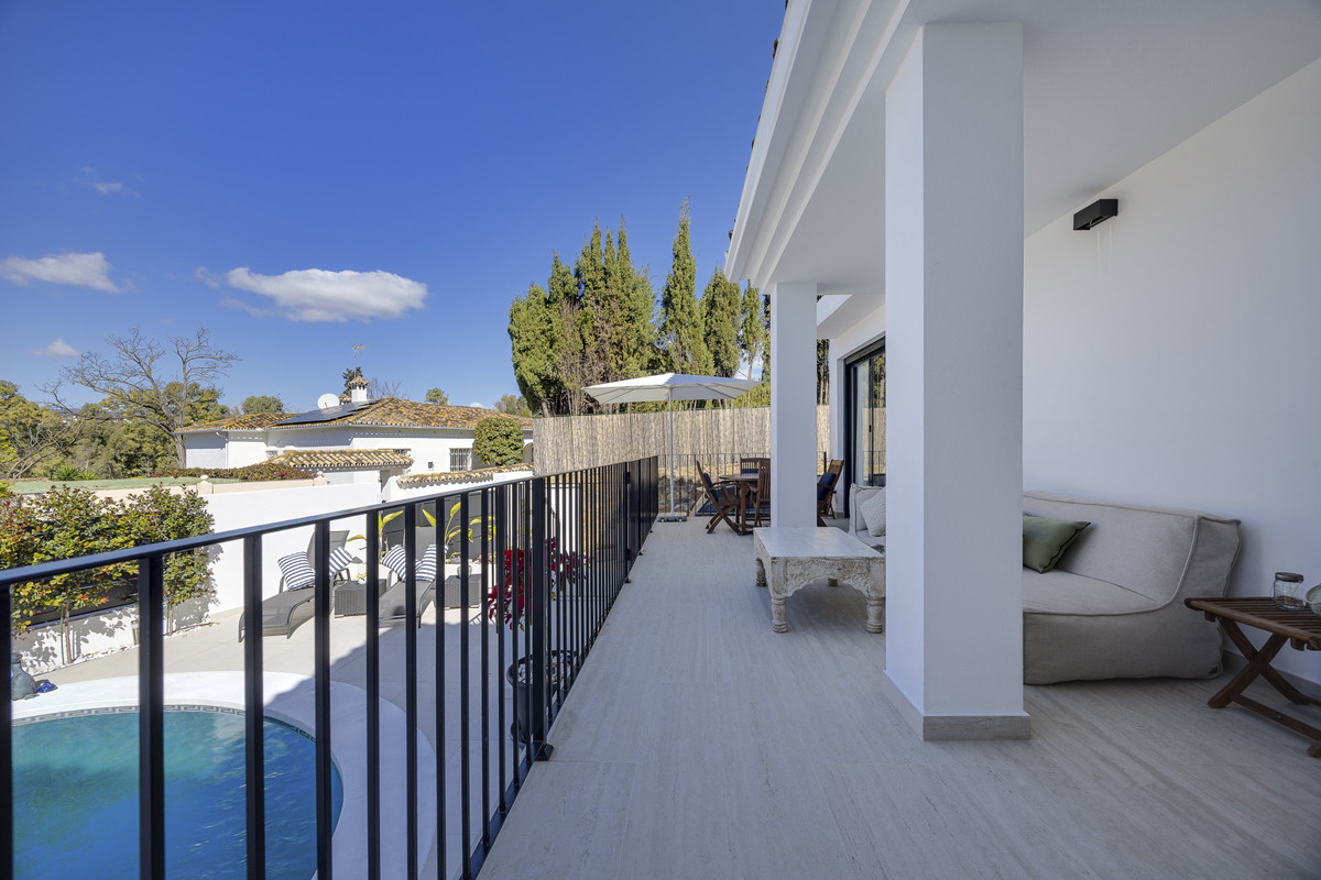5 Bedroom Villa for Sale in Guadalmina Alta — 7