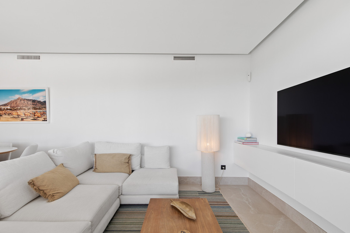 3 Bedroom Apartment for Sale in Istán — 6