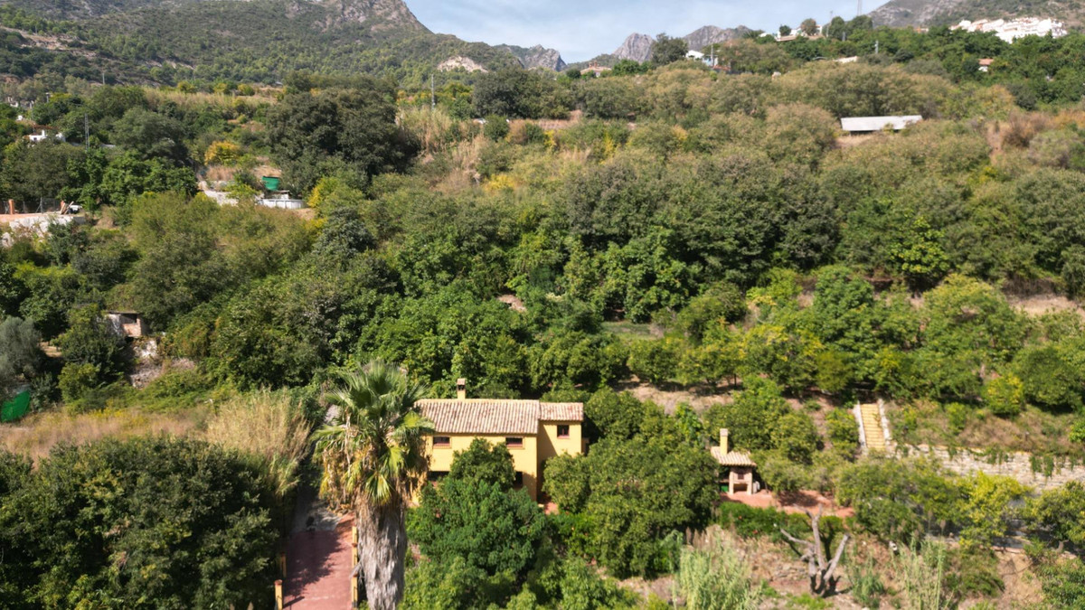 3 Bedroom Villa for Sale in Ojén — 5