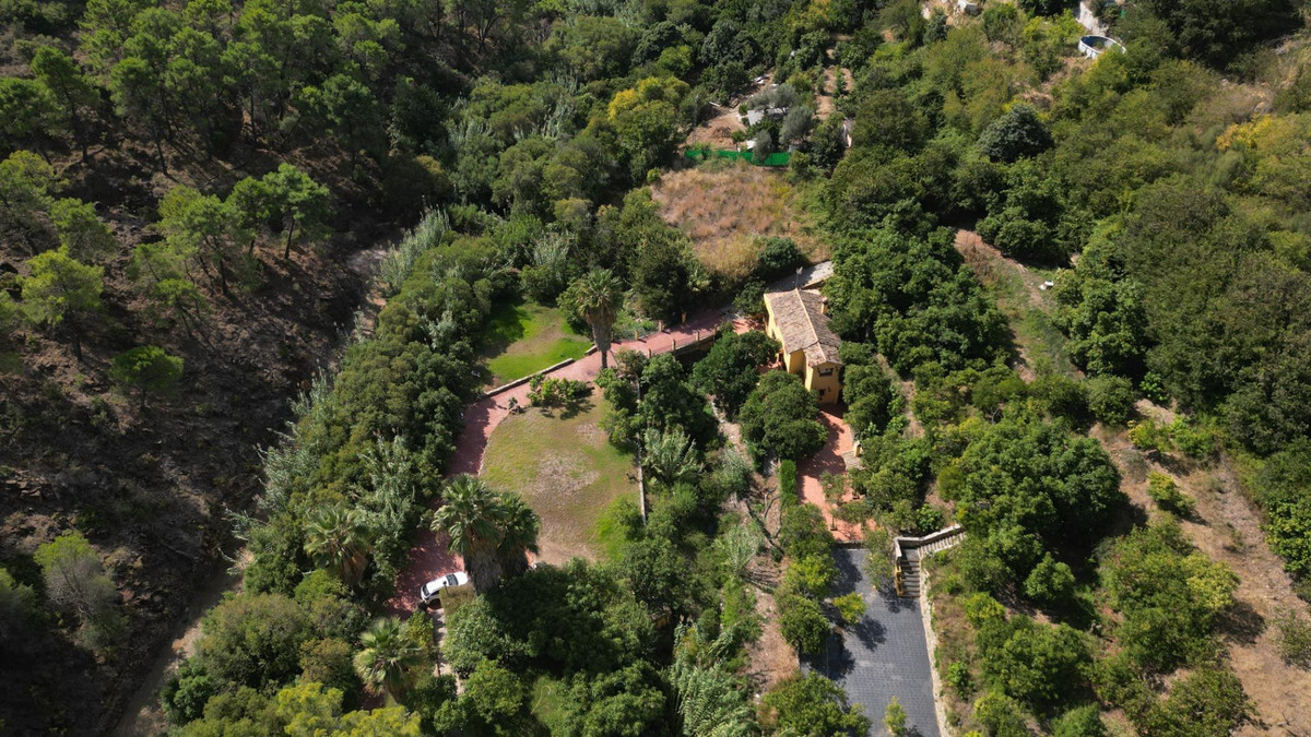 3 Bedroom Villa for Sale in Ojén — 6