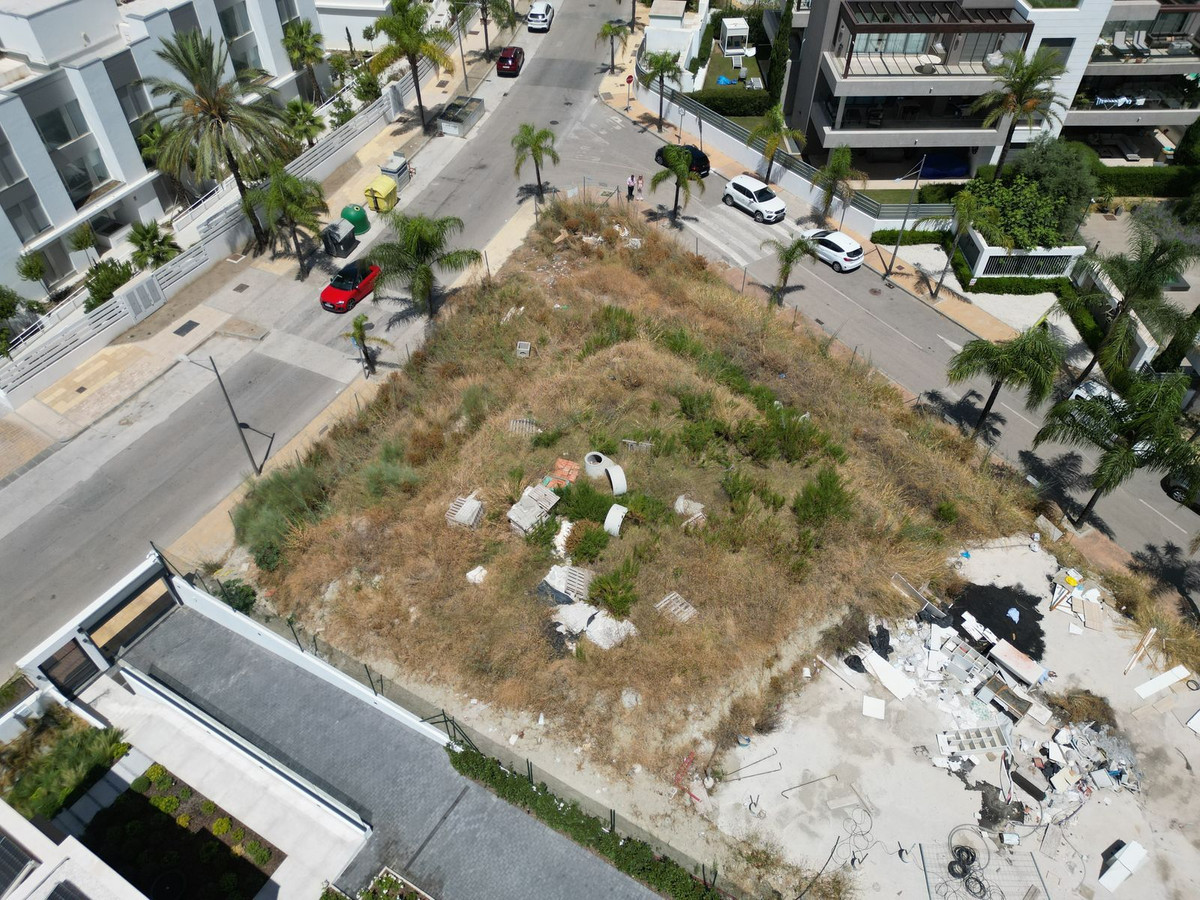 Plot for Sale in Cancelada — 4