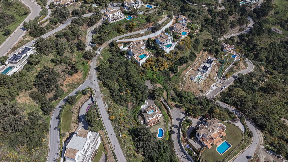Plot for Sale in Benahavís — 3