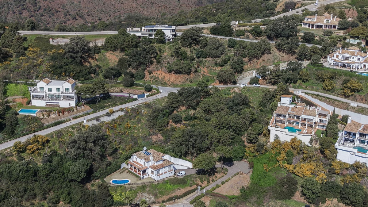 Plot for Sale in Benahavís — 5