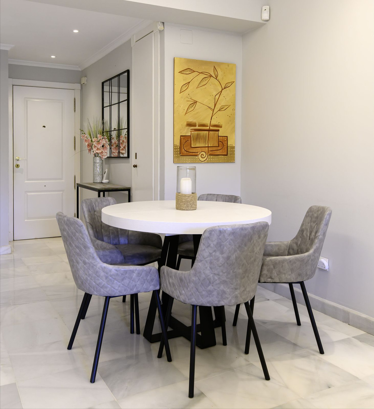 3 Bedroom Apartment for Sale in Estepona — 4