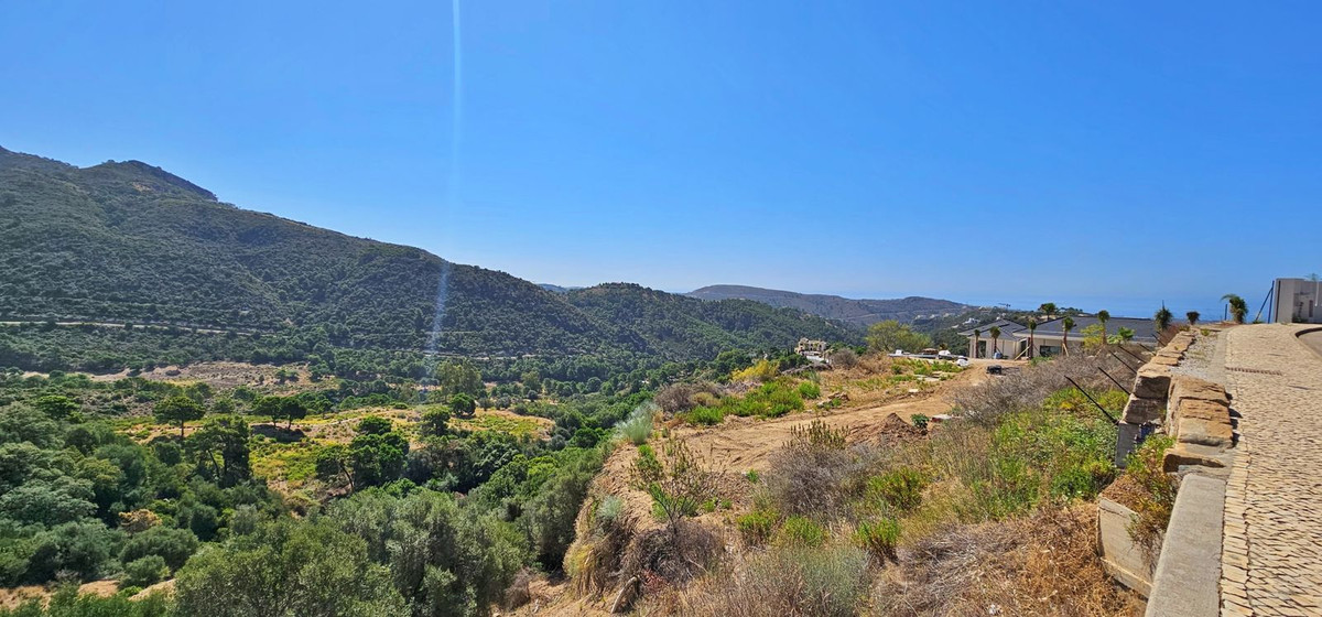 Plot for Sale in Benahavís — 3