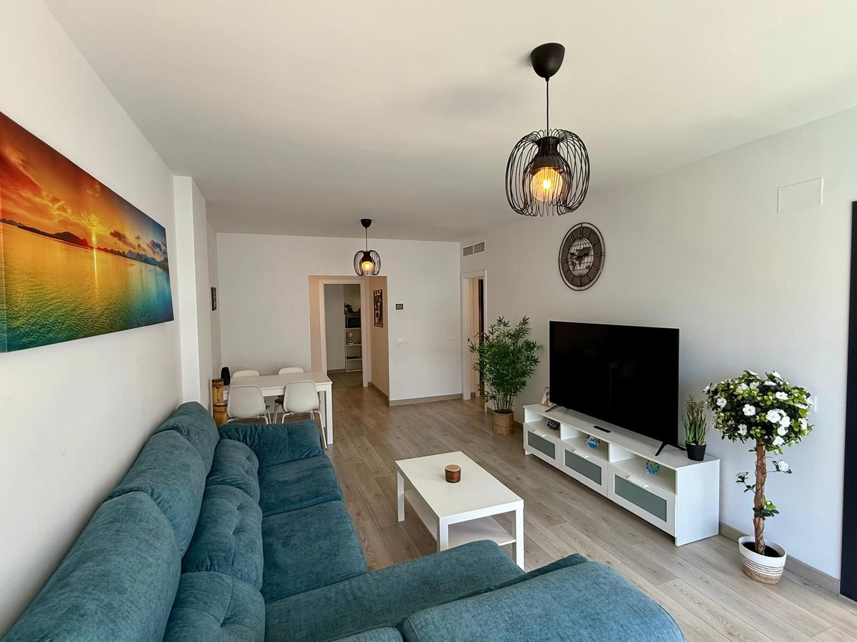 2 Bedroom Apartment for Sale in Estepona — 3